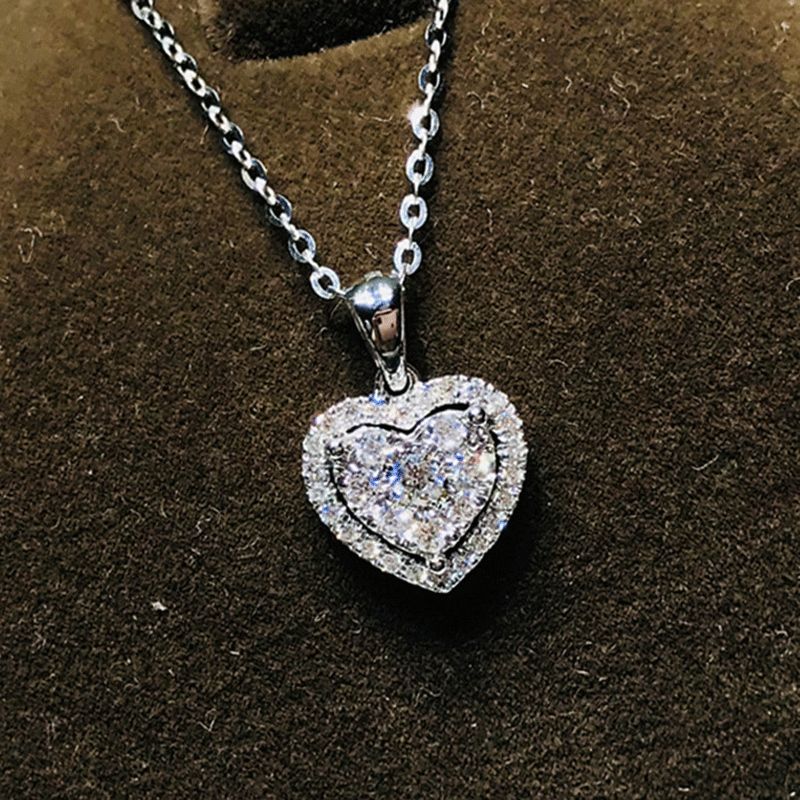 [Fashionable Japanese and Korean style] 925 silver light luxury shining zircon love necklace New women's high-end design sense necklace Spring and autumn collarbone chain