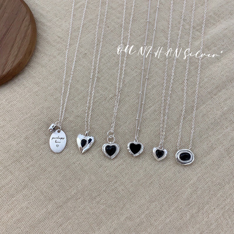 Ouni Korean S925 sterling silver Korean version of love black agate necklace series niche design cool and simple and versatile