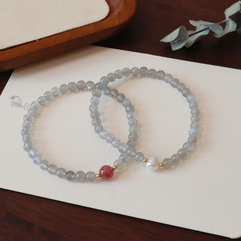 Natural Strong Light Moonlight Stone Bracelet Women's Strawberry Crystal Pearl Minimalist High-end Bracelet Crystal