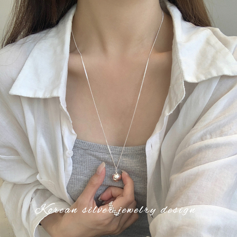 s925 sterling silver glossy geometric ball necklace for women fashion personality versatile style high-end sweater chain wholesale