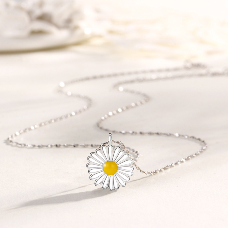 s925 sterling silver daisy necklace for women Korean style temperament niche design ins style flower internet celebrity fashion accessories