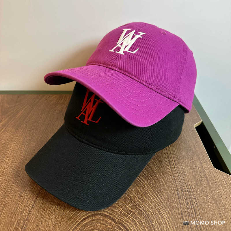 WAL letter embroidered wash cotton high-quality baseball cap for men and women, Korean style fashionable baseball cap to show small face