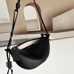 High-end niche bag for women's new Japanese and Korean casual sheepskin single-shoulder crossbody bag genuine leather pleated dumpling bag