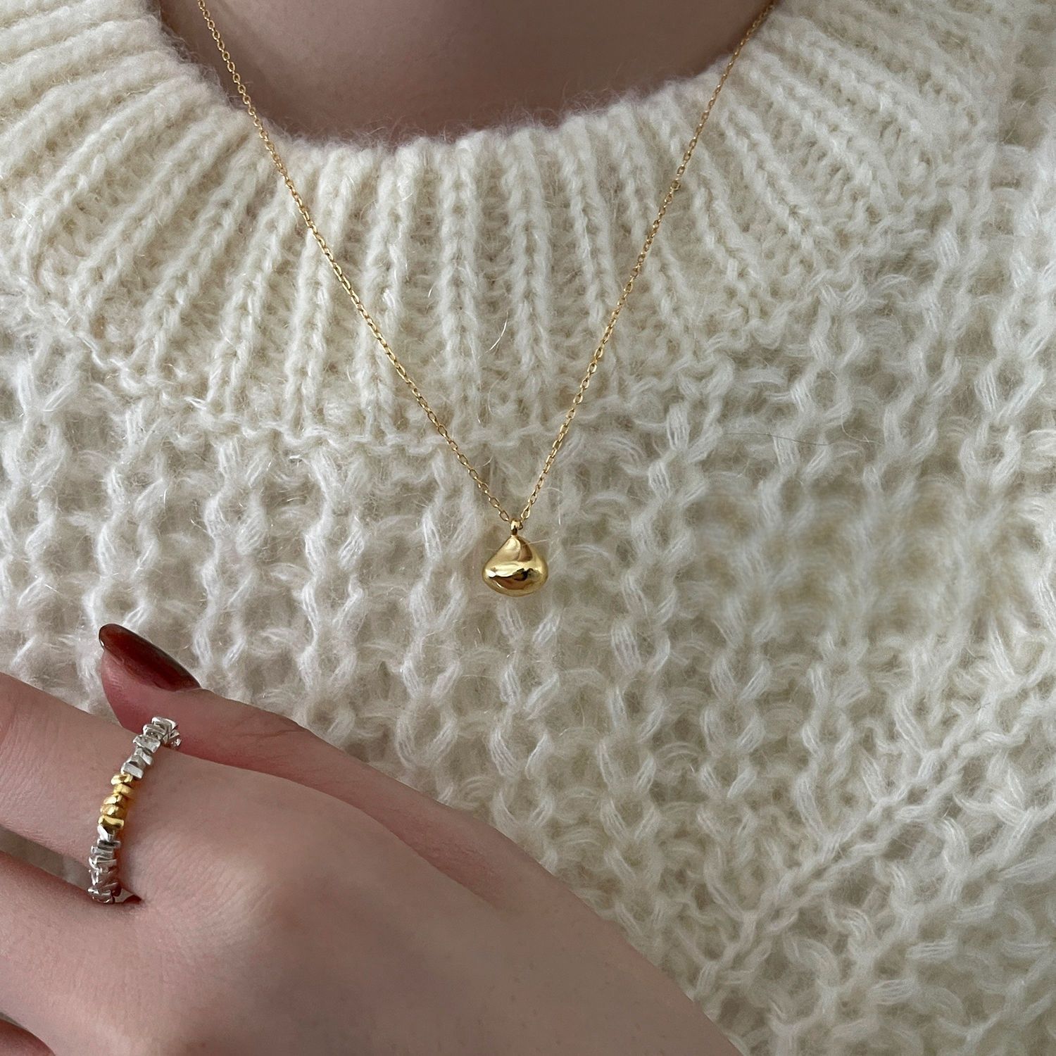 925 sterling silver necklace light luxury women's niche high-end design sense gold sweater chain Doudou water drop ins clavicle chain