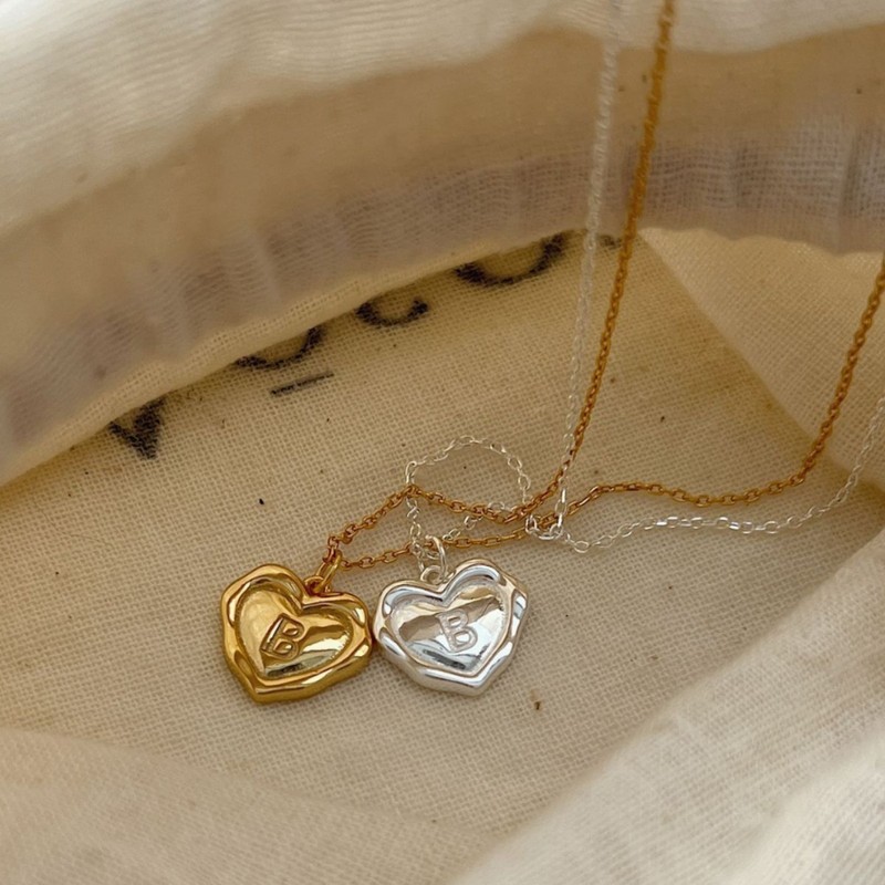 Korea Dongdaemun 925 sterling silver letter necklace ins style design heart letter B pendant clavicle necklace