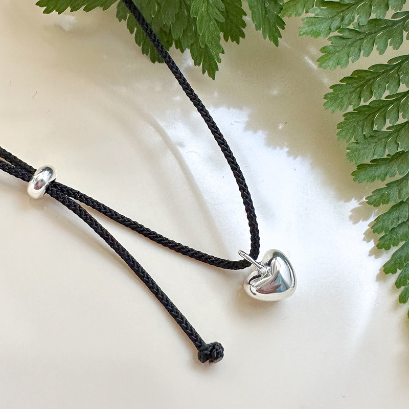 0017 Korean ins style original design Xiaopang love black rope push and pull necklace sterling silver S925 women's minimalist and versatile