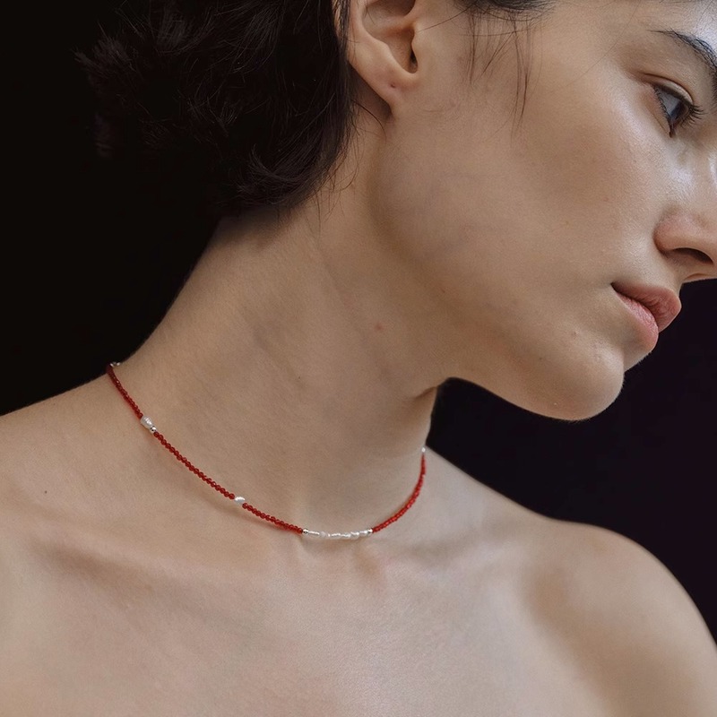 Natural freshwater pearl necklace Natural red crystal accessories Niche design necklace stacked high-end jewelry accessories