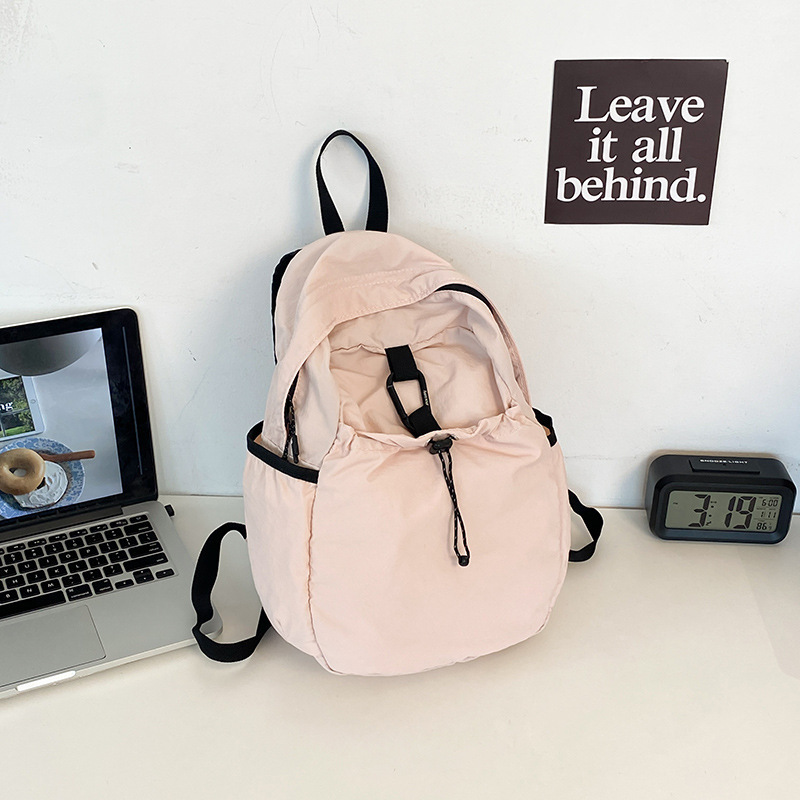 Summer cross-border new nylon pleated bag for women fashion trend hook backpack commuting student bag