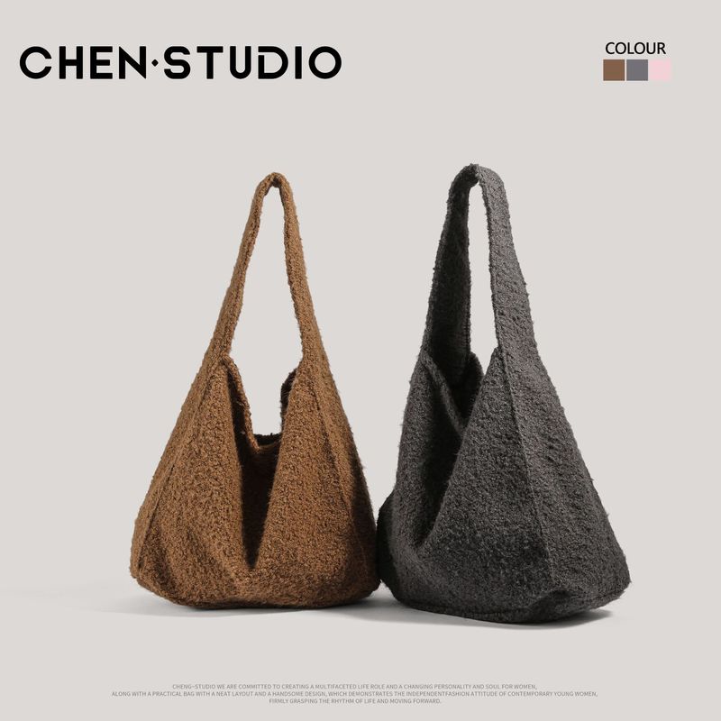 ins Lazy Feng Shui Bucket Package Autumn and Winter New Casual Plush Armpit Package Large Capacity One-Shoulder Mother and Child Bag Women Wholesale