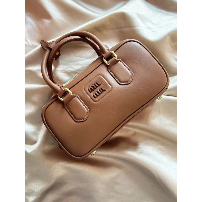 New Miao Miu Bag Bowling Women's Bag Niche Boston Pillow Bag Fashion Trendy Handheld Crossbody Bag