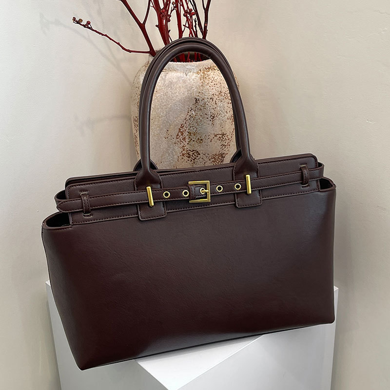 High-end one-shoulder tote bag new retro business commuting large capacity simple and versatile handbag