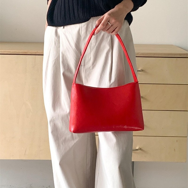 Korean version of new mobile phone small square bag fashionable simple red handbag versatile niche style underarm bag women