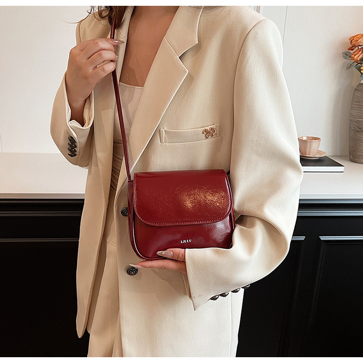 Crossbody bag solid color small square bag fashionable simple cross-border shoulder bag