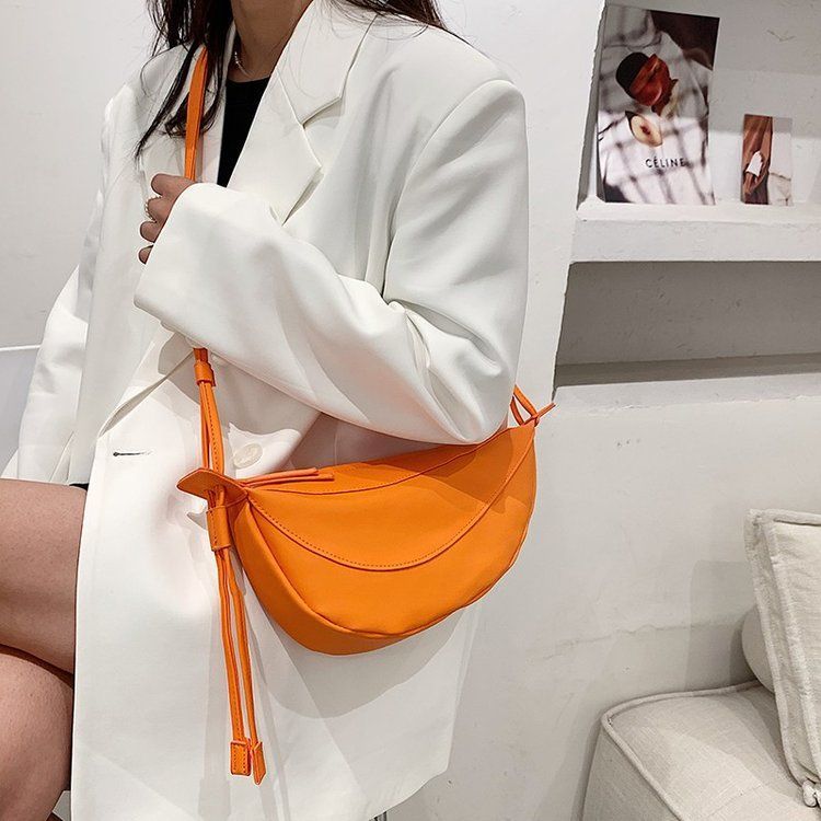 Korean niche design new simple summer versatile crossbody bag for women casual dumpling bag soft leather shoulder bag