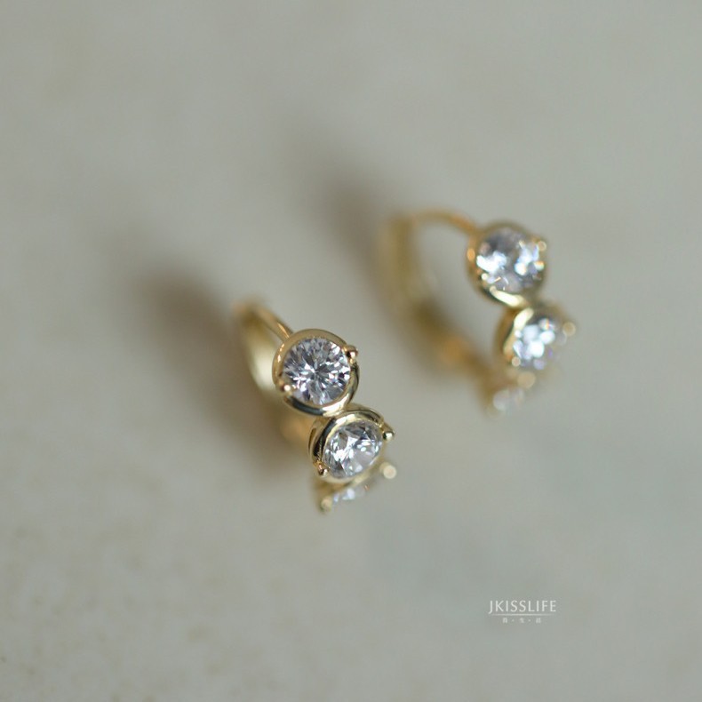 Small and fresh zircon earrings inlaid with sterling silver earrings temperament ear buckles s925 silver earrings plated k gold earrings women's earrings