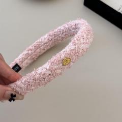 French girly pink sponge headband high skull top retro small fragrance style wide edge headband sweet temperament showing small face