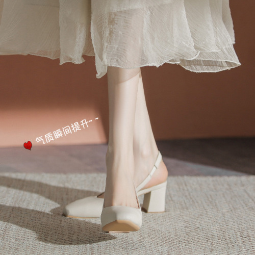 Baotou single shoes for women in summer new thick heel French small scented style one-strip mid-heel hollow Mary Zhen shoes
