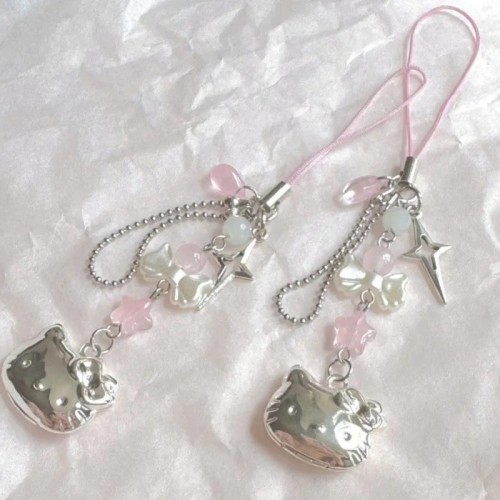 Cartoon KT girl heart beaded mobile phone chain bag hanging decoration ccd pendant star bow best friend gift