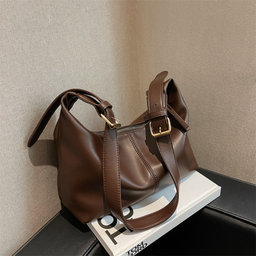 This year's popular retro small bags, autumn and winter new women's bag casual crossbody bag soft shoulder bucket bag