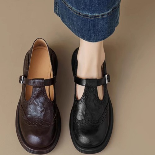 Niche luxury women's shoes casual lambskin hollow flower flat heel loafer shoes women's autumn new single shoes round head