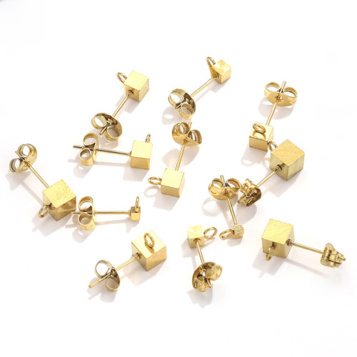 European and American stainless steel square earring column DIY earrings, hole-hole accessories, titanium steel earrings made