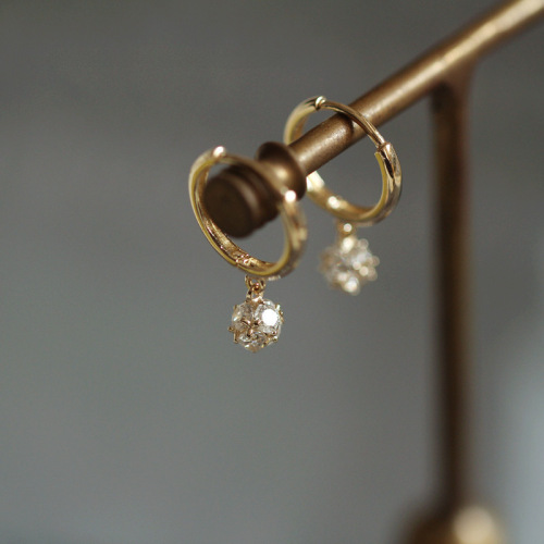 Shining ball S925 silver plated 14K gold earrings zircon temperament simple small earrings sterling white fungus buckle ear bone ring