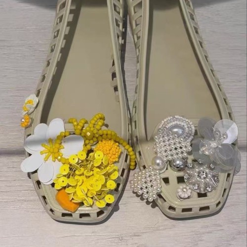 Korean jelly shoes shallow mouth single shoes crystal pvc outdoor casual square-toe sandals lazy people dance shoes