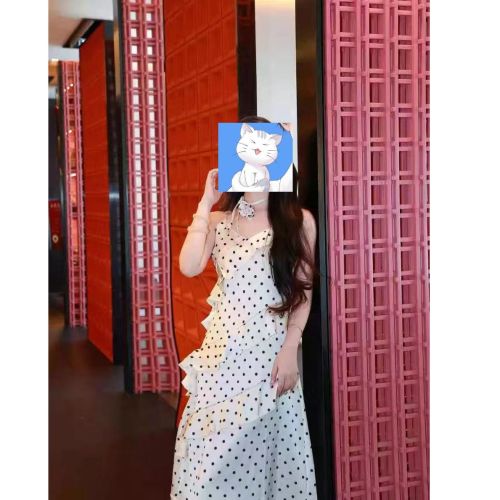 French polka dot suspender dress for women in spring and summer new style to make them look slim and pure ruffled long skirt