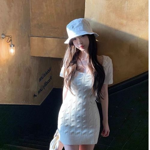 Pure Girl Short Sleeve Knitted Dress Women Summer Fashion Chic Super Cute Square Neck Slimming Bodycon Skirt 