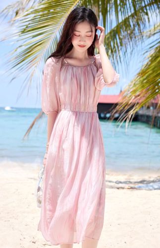 Xiangying seaside vacation pink dress summer new island dream beach skirt temperament skirt women