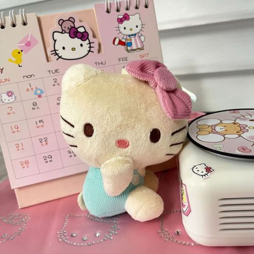 Cartoon animation hot sale side-mounted medieval KT keychain pendant cat girl back packaging decoration small doll wholesale