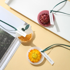 Aromatherapy wax flakes wardrobe wardrobe bedroom bathroom dried flower pendant fresh aromatic toilet water aromatherapy wax flakes on behalf of