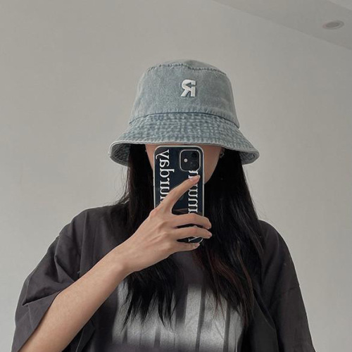 New letter mark denim fisherman hat for women in summer sun shading and showing off their faces, casual and versatile internet celebrity pot hat trend