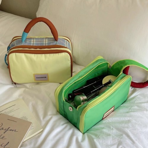Cosmetic bag large capacity 2025 new contrasting color portable ins travel toiletries bag cosmetics handheld storage bag