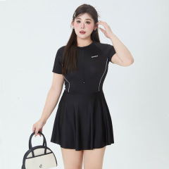 Plus size swimsuit for women, sports one-piece, simple, fat girl, conservatively covers the flesh, belly, looks slim, hot spring swimsuit for women