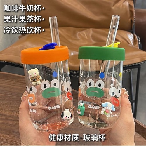 High borosilicate glass cup with silicone lid, large capacity straw cup, stylish water cup, bubble tea cup, coffee cup