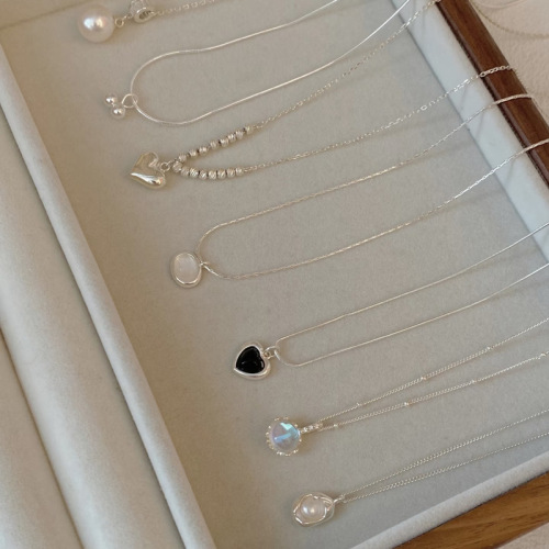 S925 Pure Silver Butterfly Knot Necklace for Women 2025 New Arrival Light Luxury High-End Unique Design Lockchain Collar Necklace Accessory