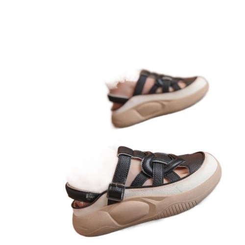 Soft Sole Leather Sandals for Women 2025 Summer New Model Outdoor Wear Fashion Thick Sole Versatile Cap Toe Breathable Hole Hole Sandals for Women