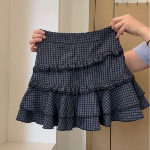 Vintage fresh fashionable plaid a-line half skirt women's design ruffled frill puffy short skirt cake skirt 