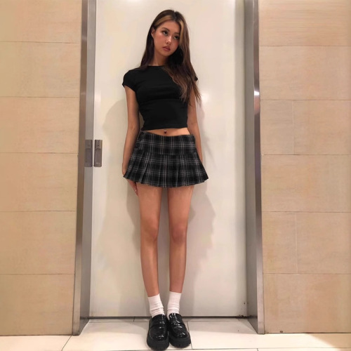 High-quality retro plaid pleated skirt JK skirt half skirt spring summer hot girl American-style grid short skirt autumn winter