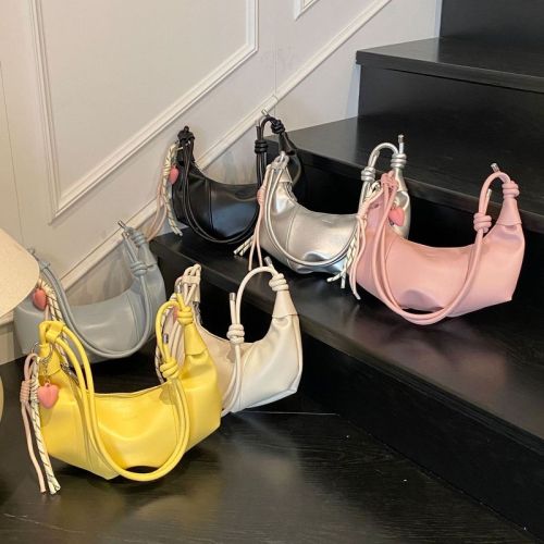 Lifestyle Commute Dumpling Bags for Women 2025 Trendy Fashion Versatile Single Shoulder Bag Wrinkled Loose Feeling Crossbody Bag