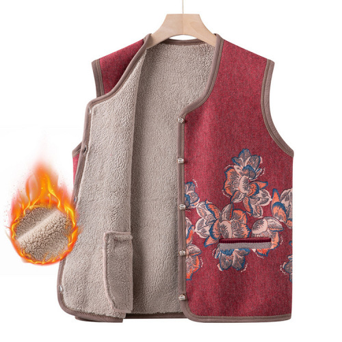 Old lady and grandma wear velvet vests in autumn and winter clothes for middle-aged and elderly people wear vests outside mothers in autumn thick warm horse clips