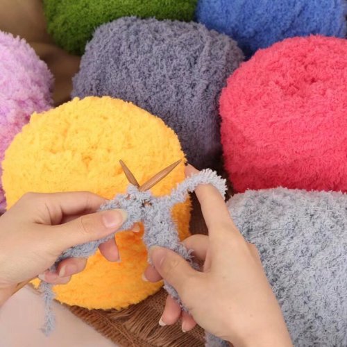Three-Strand Coral Fleece Yarn Ball Knitting Crochet Scarf Baby Yarn Handmade DIY Knitted Cushion Blanket