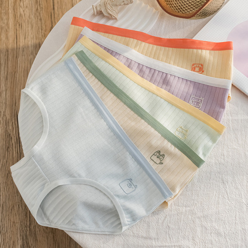 New cotton mid waist drop glue cartoon girl seamless breathable thin underwear, comfortable and simple sports student underwear