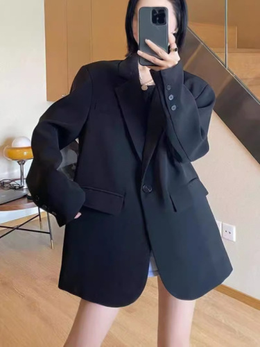 Black suit jacket, feminine design, Korean suit, loose casual slim top, spring and autumn small suit