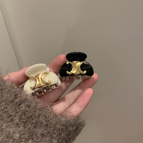 French light luxury gold standard arch vinegar small claw clip fashion Instagram high-end sense hair clip hair holder versatile hair accessory for women