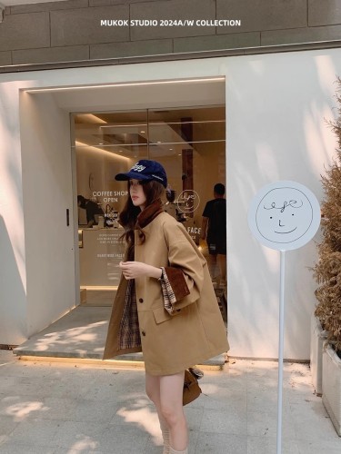 Khaki Color Contrast Stitching Windbreaker Jacket for Women Spring and Autumn 2025 New Arrival British Style Fashion Casual Chic Coat Trend