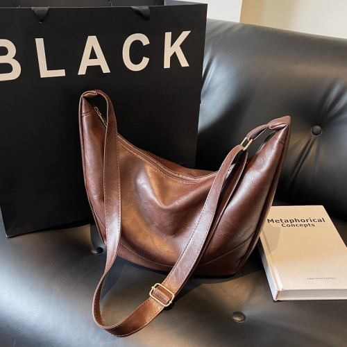 Korean autumn new retro style pleated tote bag ins women's bag trendy daily niche shoulder bag crossbody bag