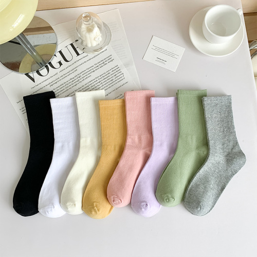 Socks for women, mid-calf, autumn and winter, couple, black and white, plain color, high socks, ins fashion socks, men's cool and handsome, retro, comfortable 