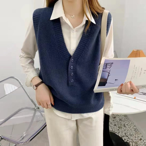 Knitted vest for women spring, autumn and winter 2025 new Korean style loose and stylish layered sweater and sleeveless vest
